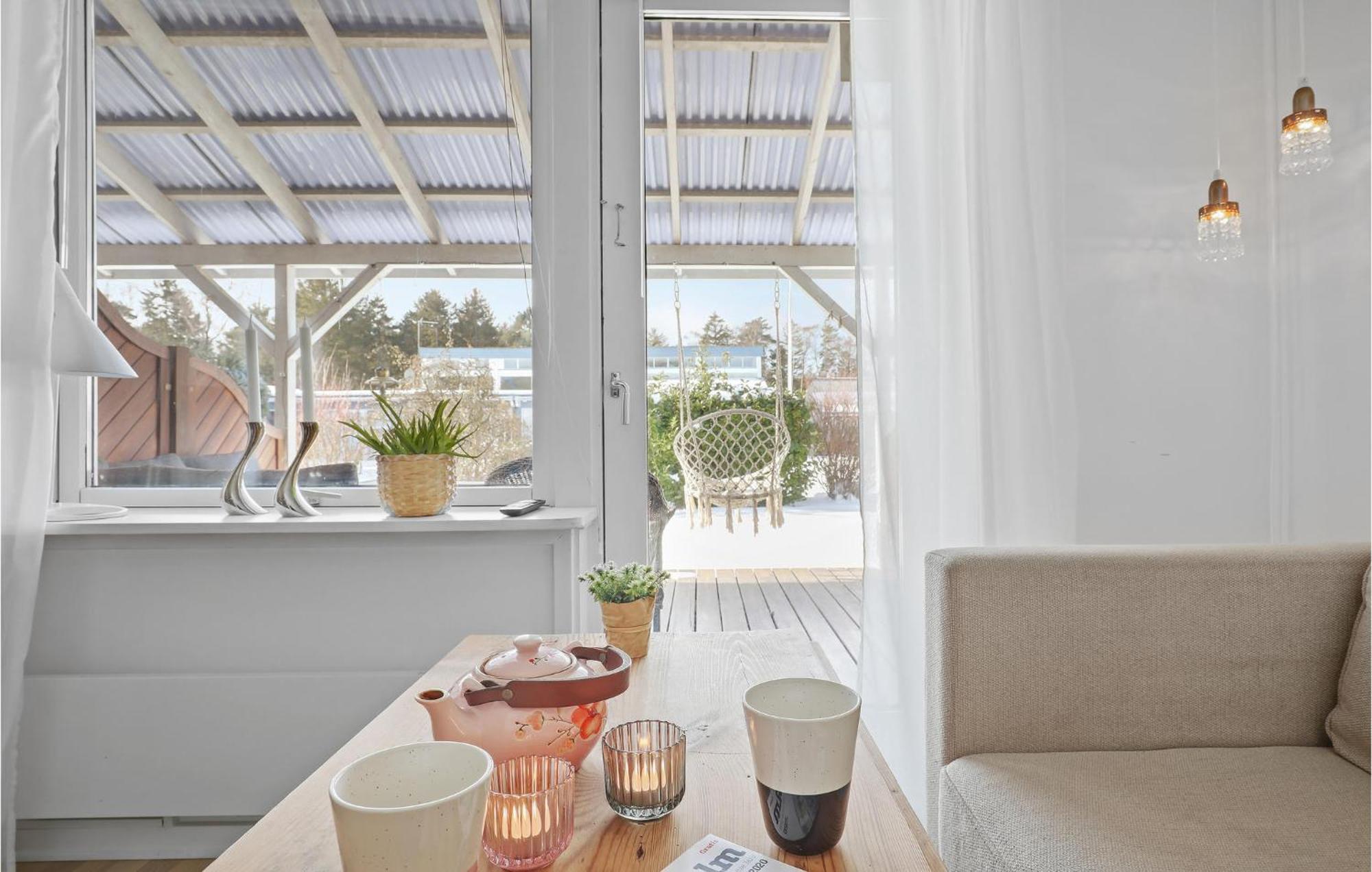 Beautiful Apartment In Neksø Exterior foto