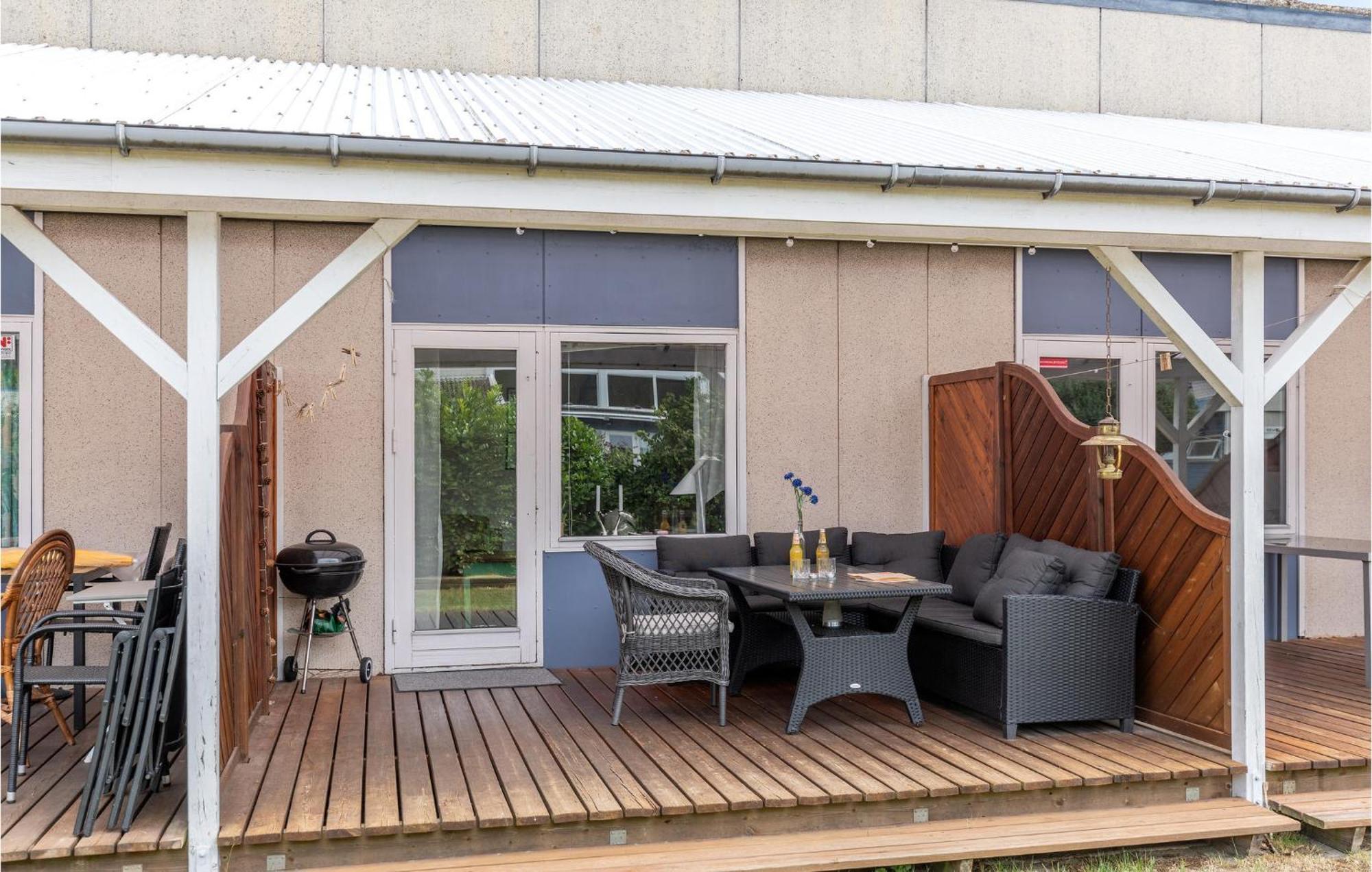Beautiful Apartment In Neksø Exterior foto